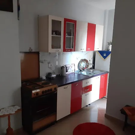 Apartmán Ambjent Modern Prane Pogradecit 1 *